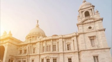 Victoria Memorial Kolkata veya Kalküta, Hindistan bina dönüm noktası. 4 k görüntüleri video.