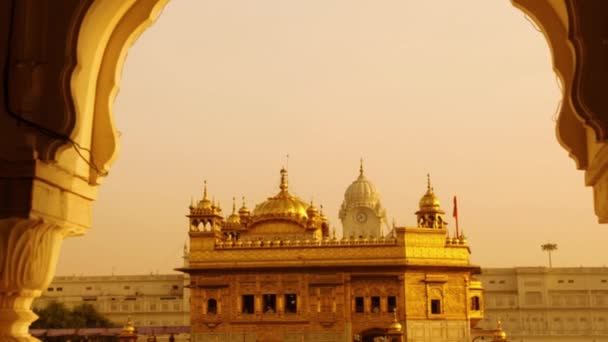 Amritsar Golden Temple India Framed Windows West Side Focus Temple — Stock Video