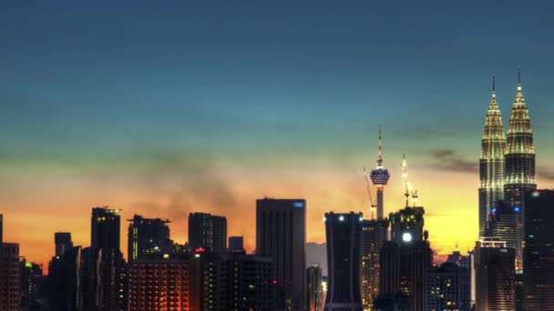 Vista Pôr Sol Cidade Kuala Lumper Filmagem Vídeo Panning Zoom — Vídeo de Stock