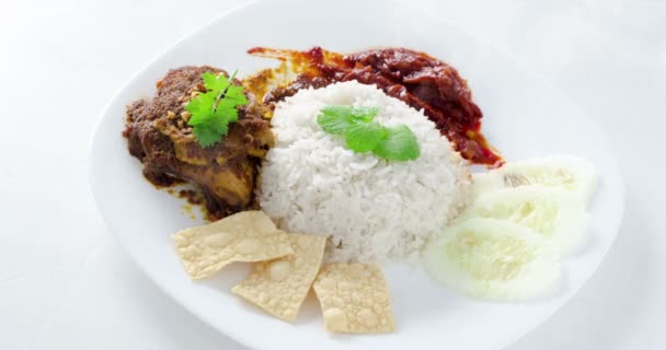 Nasi Lemak Traditional Malay Curry Paste Rice Dish Footage Video — Stock Video