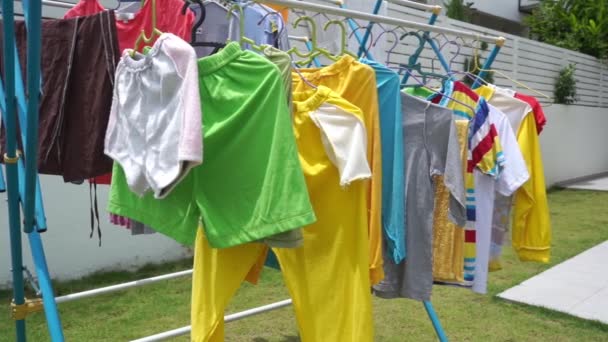 Laundry Drying Clothesline Sunny Day Footage Video — Stock Video