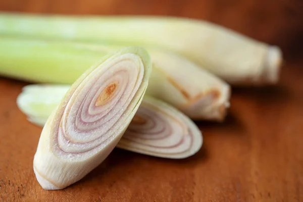 Fresh Green Lemongrass Slices Wooden Background — Stock Photo, Image