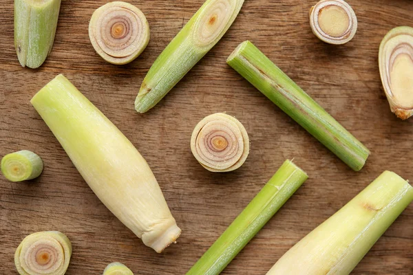 Fresh Green Lemongrass Slices Wooden Background — Stock Photo, Image