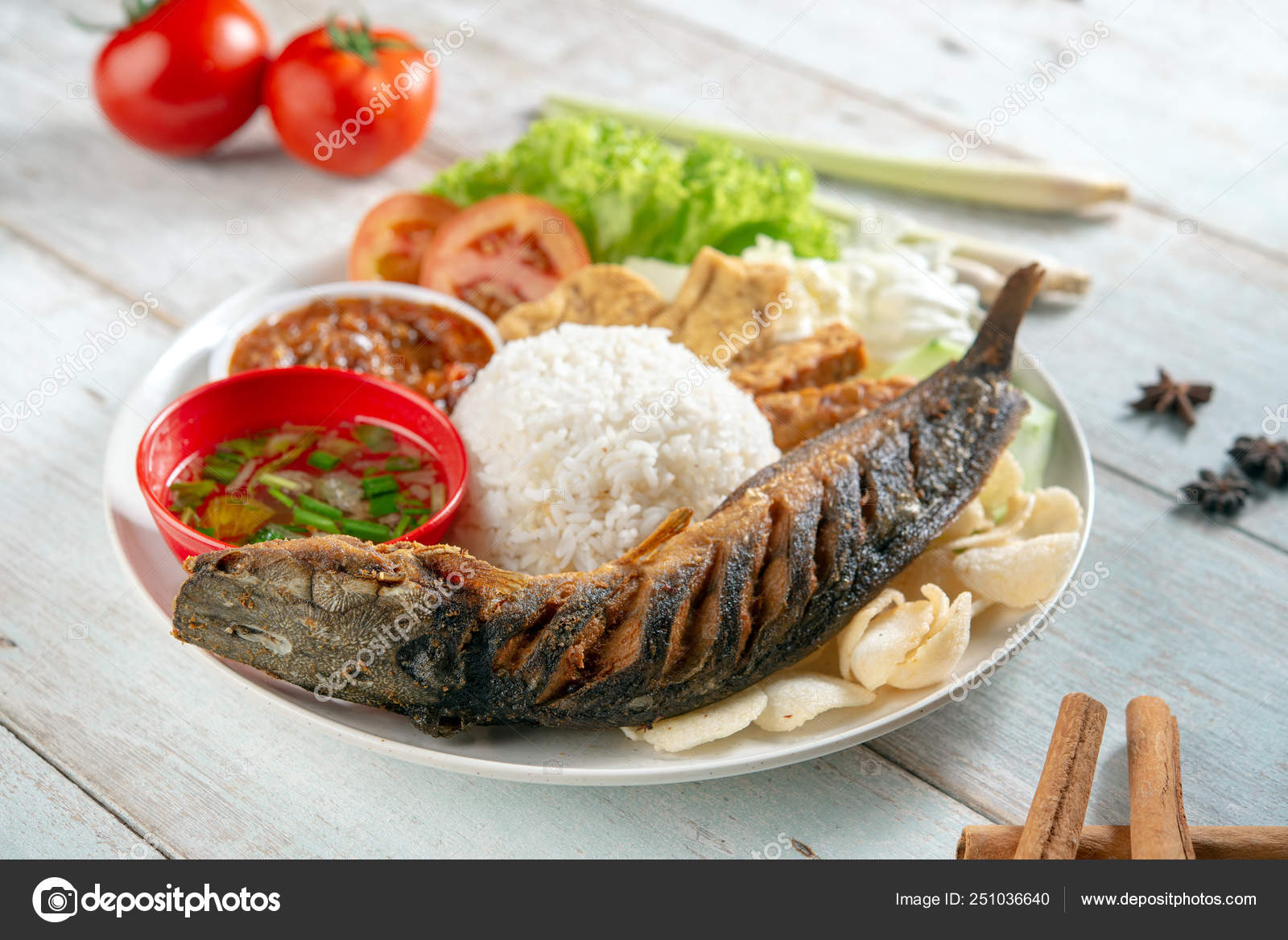 Ikan Kucing Goreng Stok Foto