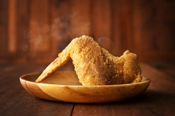 Assiette de poulet frit recette originale — Photo