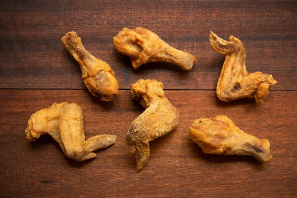 Plochý položit originální recept smažená kuřata — Stock fotografie