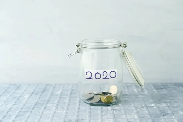 Ahorro de frasco con monedas — Foto de Stock