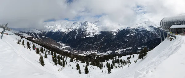 Panorama. Solden Kayak Merkezi — Stok fotoğraf