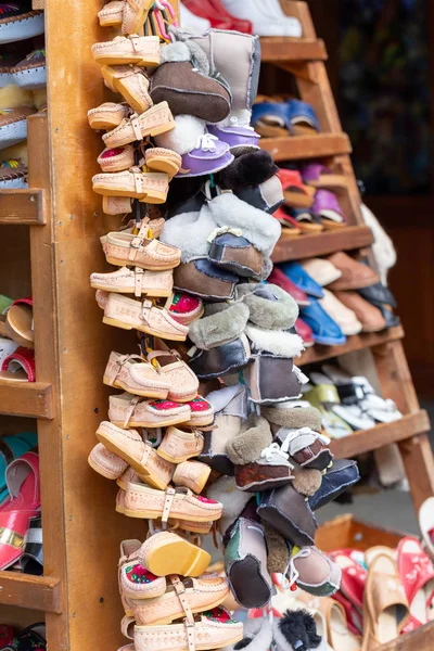 Marché Chaussures Zakopane Pologne Grande Collection Chaussures Colorées Pour Enfants — Photo