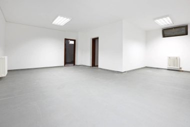 Büyük boş depolama Oda Bodrum