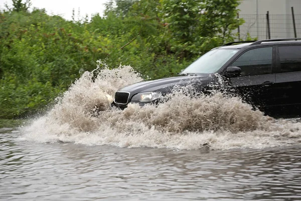 Aquaplaning Vehicle Driving Fast Flooded Road — Stock Photo, Image