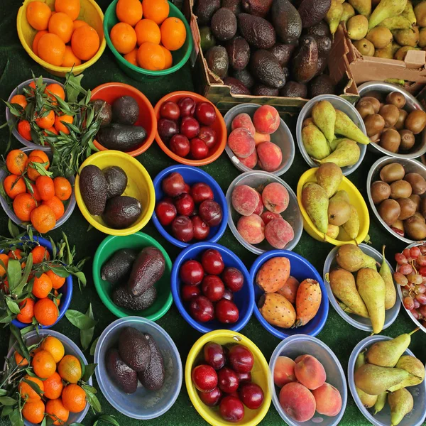 Frutas Cuencos Venta Mercado Callejero —  Fotos de Stock