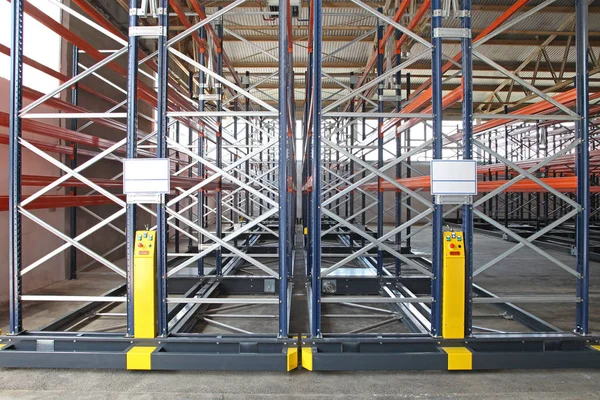 Powered Mobile Shelving System Distribution Warehouse — Stock Photo, Image