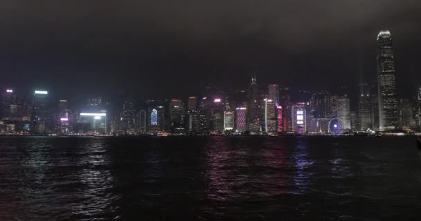 Ljusen Från Hong Kong Natten Över Victoria Harbour — Stockvideo