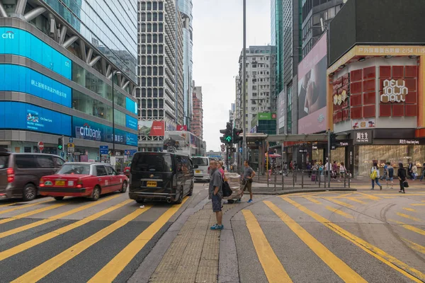 Kowloon Χονγκ Κονγκ Απριλίου 2017 Διάβαση Πεζών Κατά Mong Kok — Φωτογραφία Αρχείου