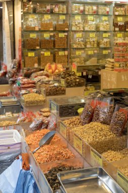 Doğal otlar malzemelerle geleneksel Çince Eczanesi