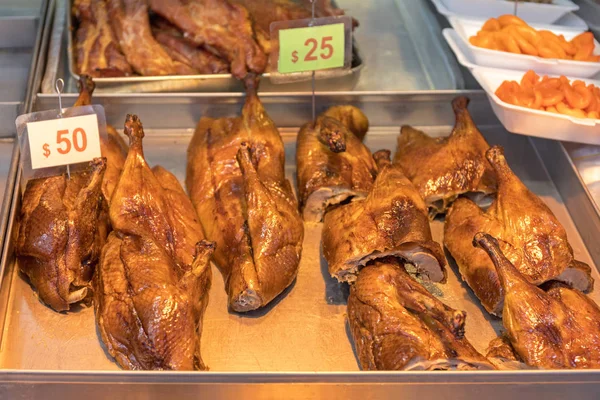 Поджаренные Цыплята Продаются Фастфуде Гонконге — стоковое фото