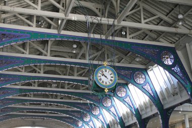 Londra İngiltere'de eski Smithfield Pazarı saat