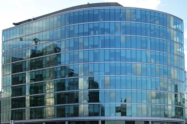 Mer London Estates Business Office Glas Byggnad — Stockfoto