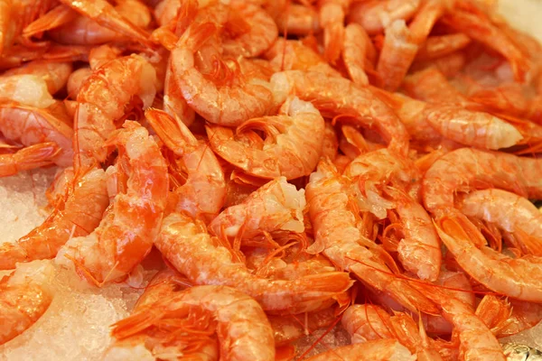 Bunch Fresh Shrimp Tails Mercado Peixe — Fotografia de Stock