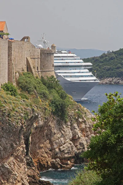 Dubrovnik Croatia June 2010 Big Cruise Ship Costa Fortuna Passing — Stock Photo, Image