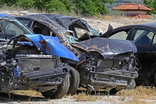 Mehrere Fahrzeuge Kollidieren Bei Unfall Mit Hoher Geschwindigkeit — Stockfoto