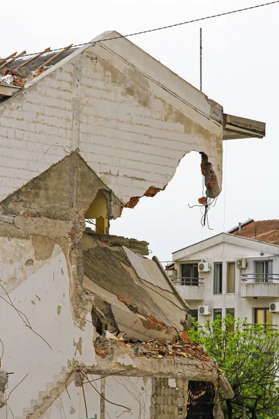 Damaged House Strong Earthquake Natural Disaster — Stock Photo, Image