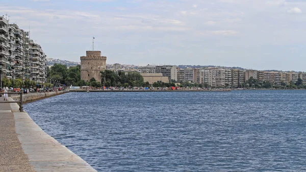 Thessaloniki Greece July 2011 Waterfront Cityscape White Tower Thessaloniki Greece — Stock Photo, Image