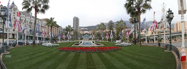 Monte Carlo Monaco Januari 2012 Park Met Monument Het Plein — Stockfoto