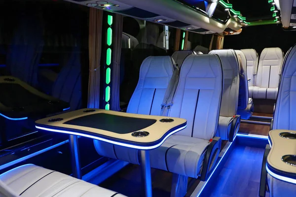 Autobús Coach Interior Mesa Asientos Cuero —  Fotos de Stock