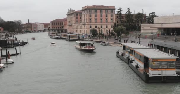 Venise Italie Février 2018 Transport Commun Par Autobus Nautique Gare — Video