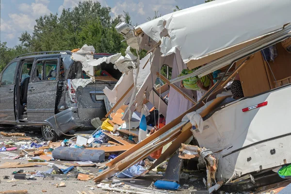 Camper Trailer Van Traffic Wypadek Autostradzie — Zdjęcie stockowe