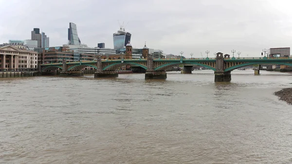 Southwark Bridge Sul Tamigi Londra — Foto Stock