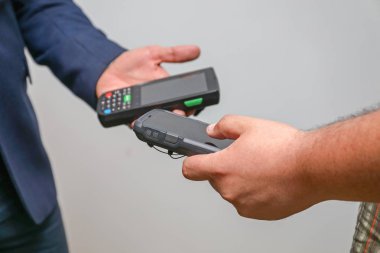 İki Adam Paylaşımlı Cep Bilgisayarı Verisi