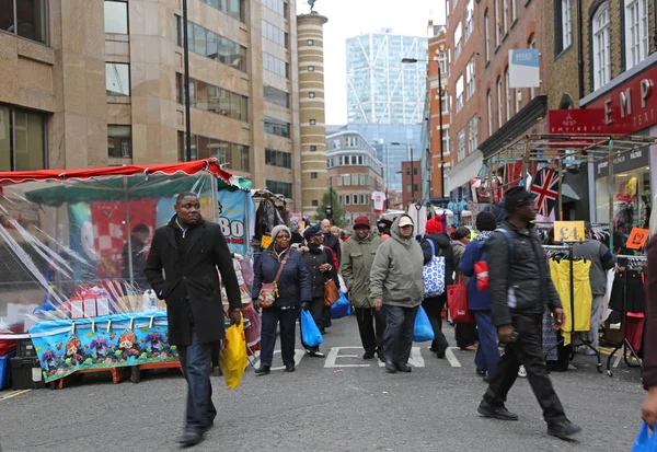 London Vereinigtes Königreich November 2013 Menschen Shoppen Auf Dem Petticoat — Stockfoto