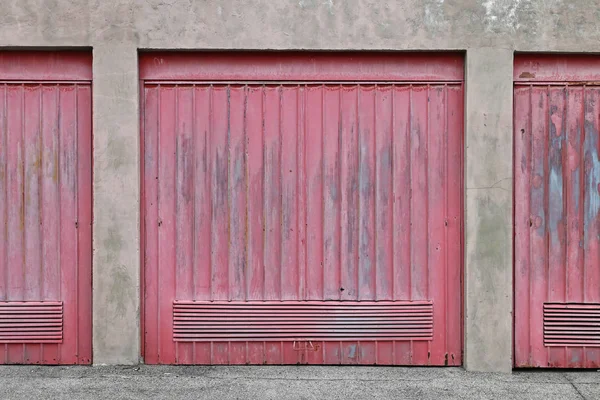 Porta da garagem — Fotografia de Stock