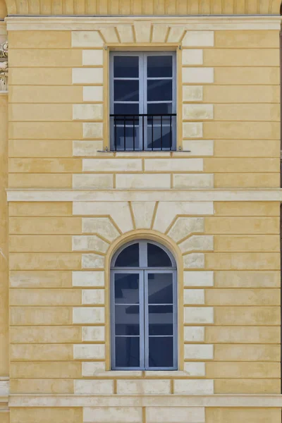 Ωραία παράθυρα — Φωτογραφία Αρχείου