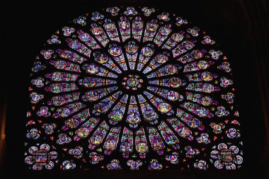 Kuzey Gül Pencere Notre Dame