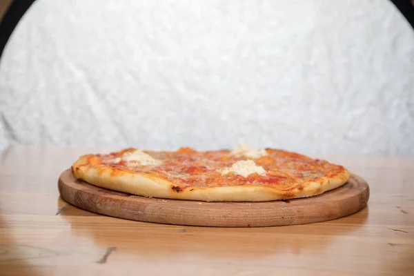 Cheese Pizza Tray — Stock Photo, Image