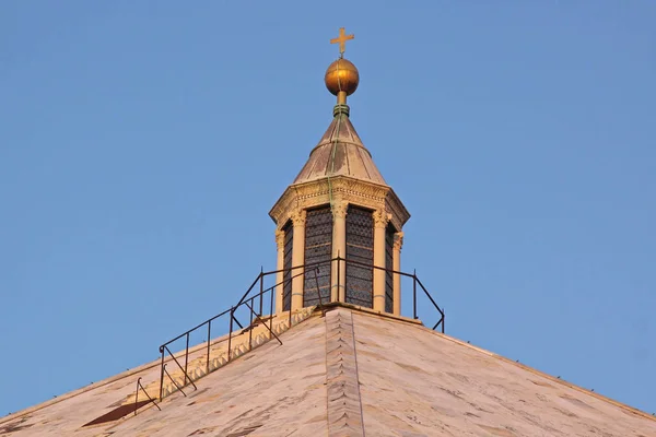 Kerk top Florence — Stockfoto