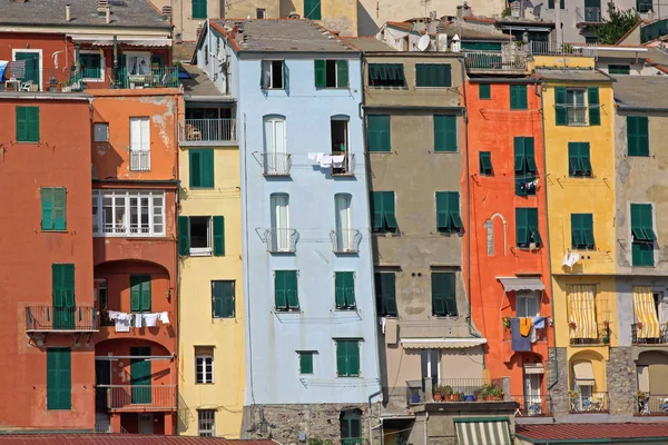 Casas coloridas — Fotografia de Stock