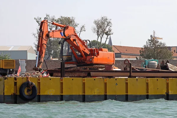 Digger Barge — Stockfoto