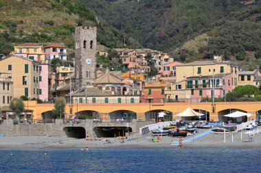 Bir Monterosso al mare