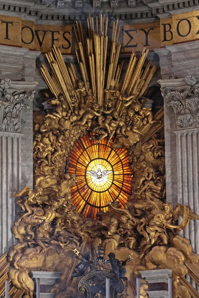 圣灵鸽子梵蒂冈 — 图库照片