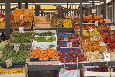 Venedik Çiftçi Pazarı