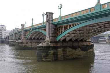 Southwark Bridge clipart