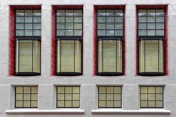 Große Fenster — Stockfoto