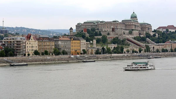Castelo de Buda Danúbio — Fotografia de Stock