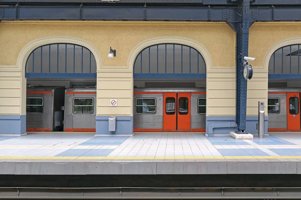 Piraeus järnvägs Station — Stockfoto