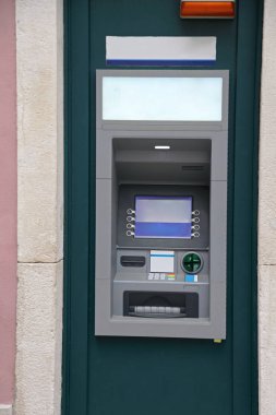 Yeni Atm